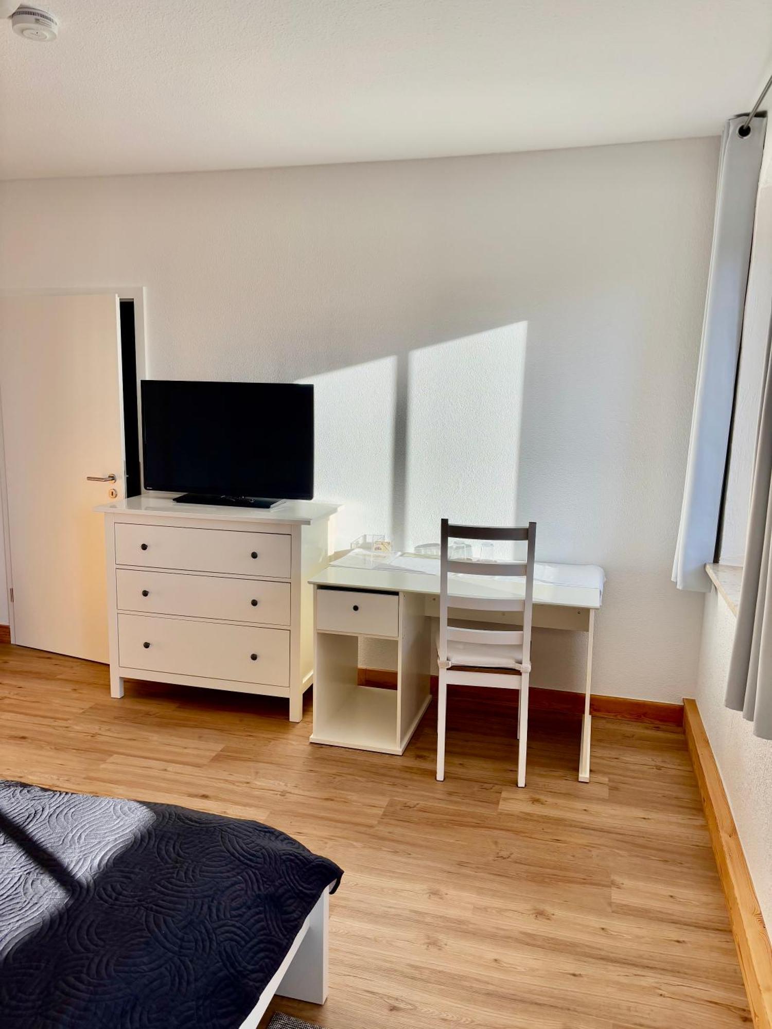 Kornkaefer Kleinmockritz Hotel Dobeln Bagian luar foto